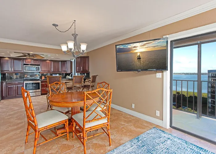 Key South #910 * Clearwater Beach